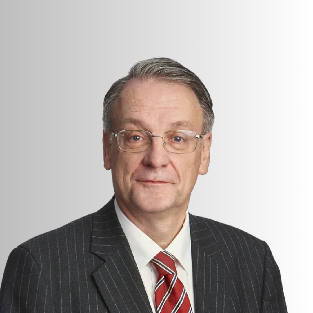 Headshot-Malcolm-Bacchus