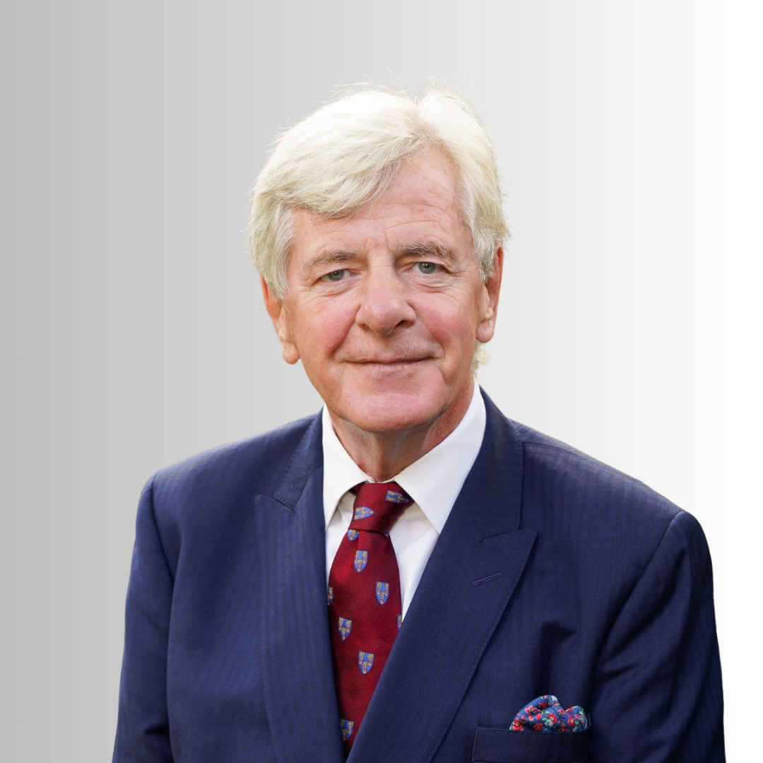 Headshot 1 - Vince O'Brien - September 2026